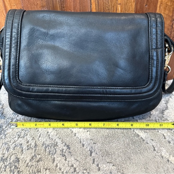 Tignanello Vintage Saddlebag Black Leather Handbag Crossbody Bag - Picture 2 of 13